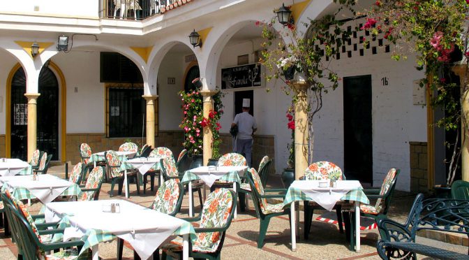 Versteckt in der Altstadt von Fuengirola – Das Restaurant La Farola