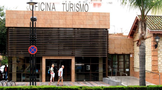 Das Tourismusbüro von Fuengirola – Stadtplan statt Smartphone
